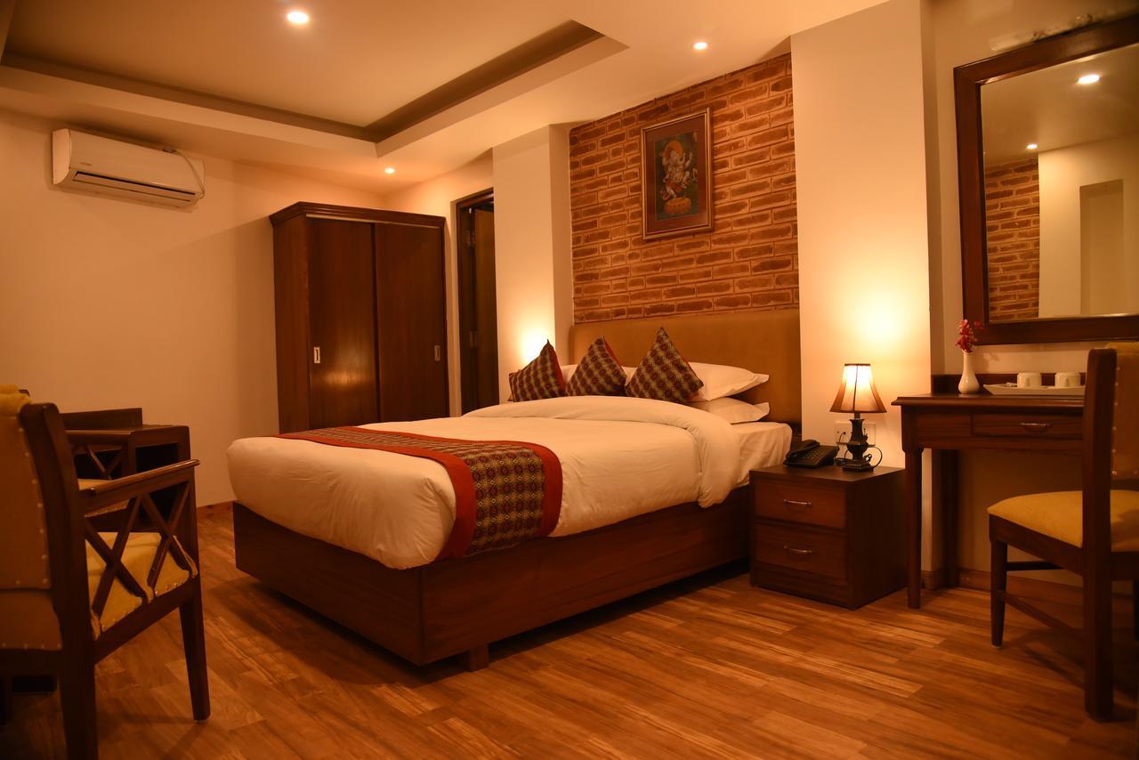 Kailash Kuti Inn Katmandu Zewnętrze zdjęcie